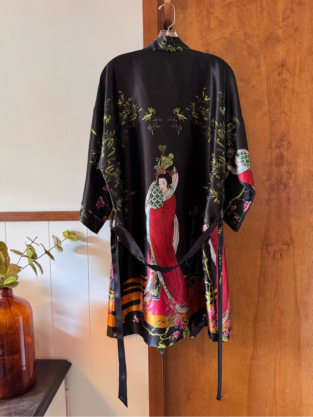 Shanghai Soho Black Floral Satin Kimono Robe Duster Boho Lounge Cover Up One Sz
